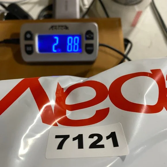 Levi's Denim Trucker Jacket Women's Large L Faux Fur Lined Sherpa Collar - Picture 8 of 8